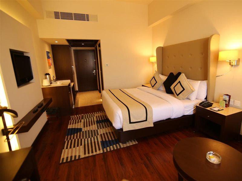 Hotel President Jalandhar Bagian luar foto