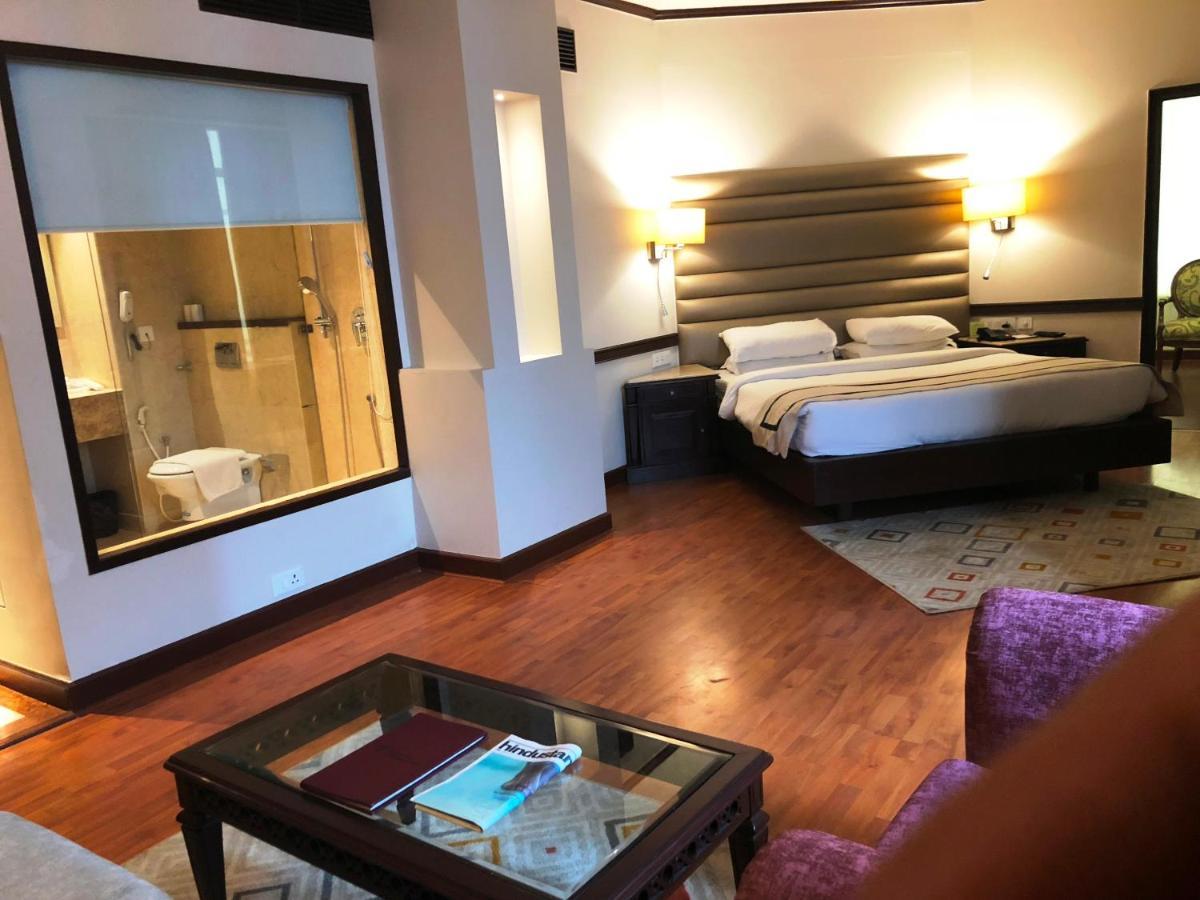Hotel President Jalandhar Bagian luar foto