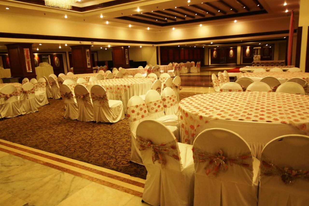 Hotel President Jalandhar Bagian luar foto