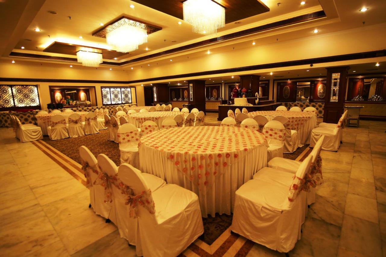 Hotel President Jalandhar Bagian luar foto