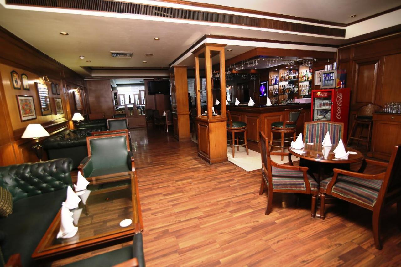 Hotel President Jalandhar Bagian luar foto