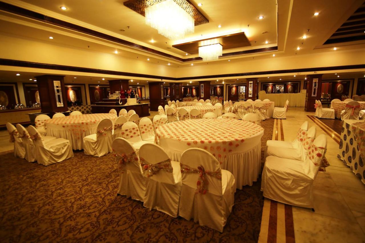 Hotel President Jalandhar Bagian luar foto