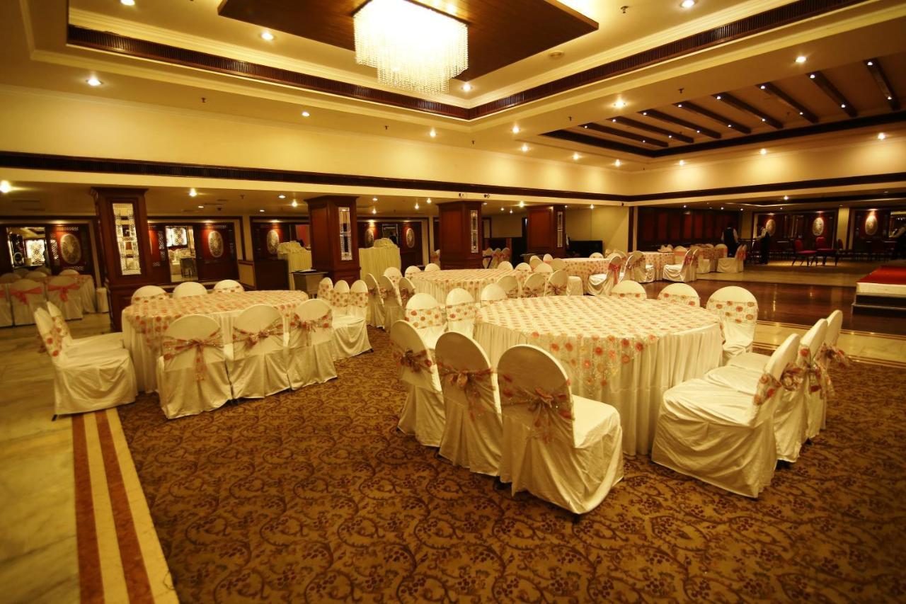 Hotel President Jalandhar Bagian luar foto