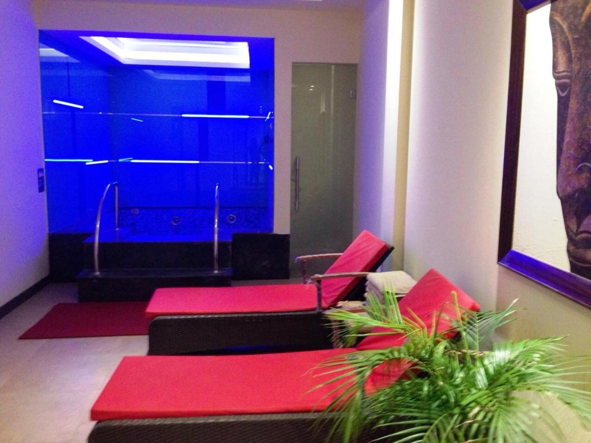 Hotel President Jalandhar Bagian luar foto