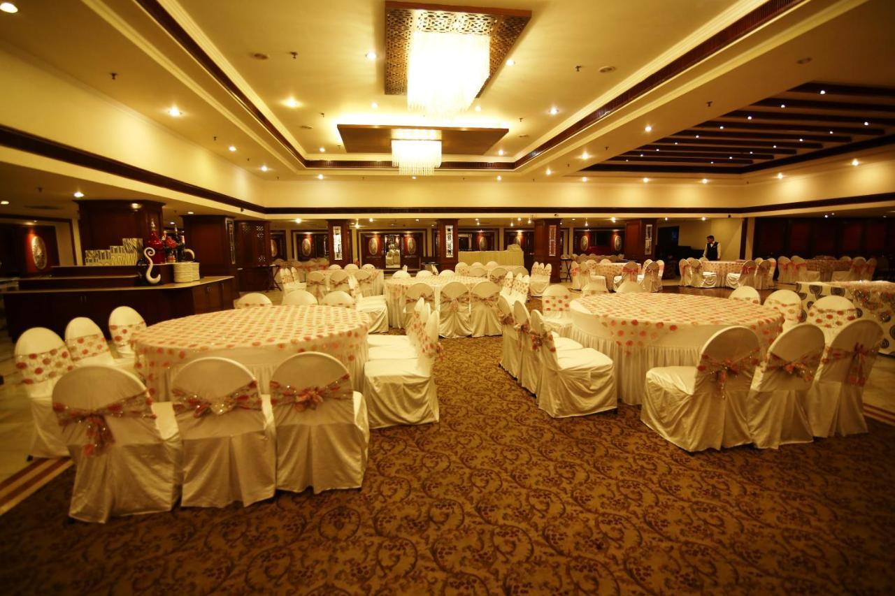 Hotel President Jalandhar Bagian luar foto
